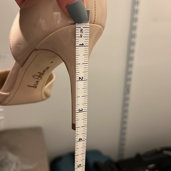 Sam Edelman patent leather heels - Picture 7 of 9